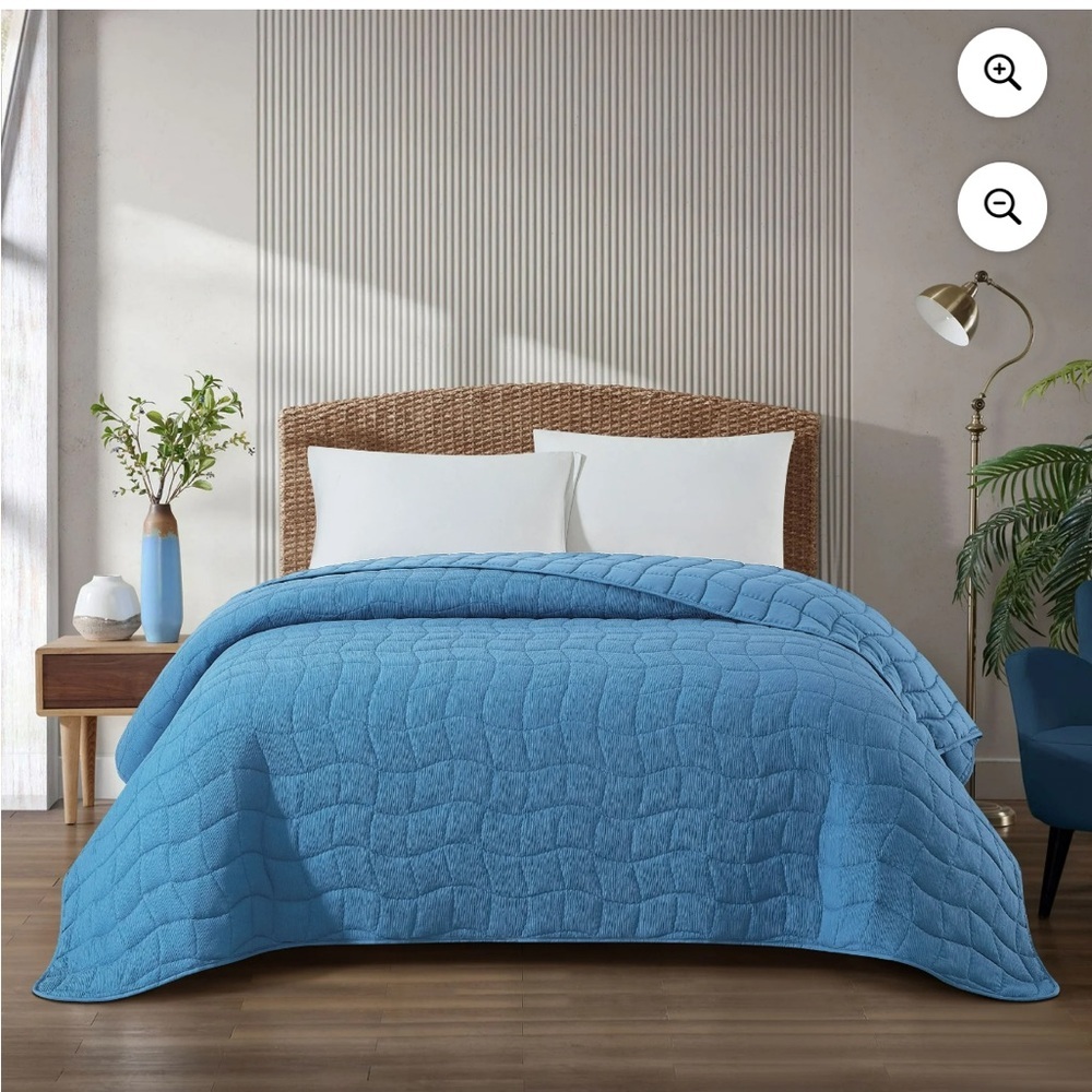 Mainstays by Becky G. & Alejandra Blue Eyes Cloud Quilt, Full/Queen